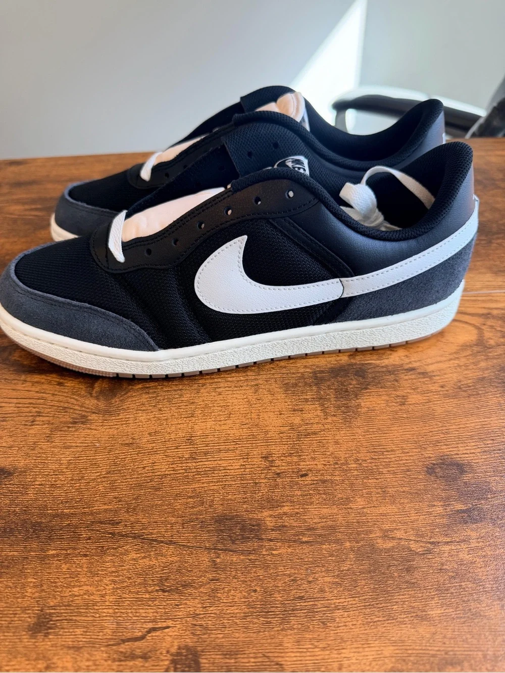 Nike Jordan Air 1 Lows Black and White Low-Top Trainers